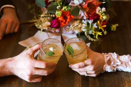 Stylish Detroit engagement photos