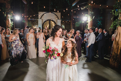 Colorful spring Texas wedding with Mexican details