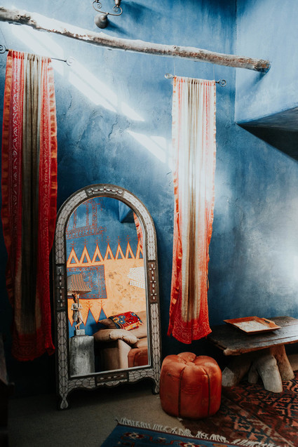 DIY desert wedding at Le Haute Desert Aerie in Pioneertown