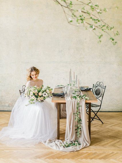 Four ways to style a wedding in Prague on 100 Layer Cake Inspiration