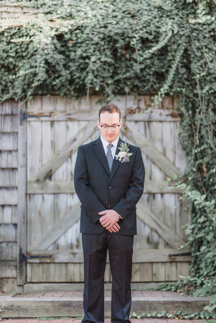 Rustic modern Jewish wedding at Terrain