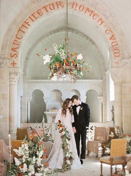 Moody romantic burgundy wedding ideas in France
