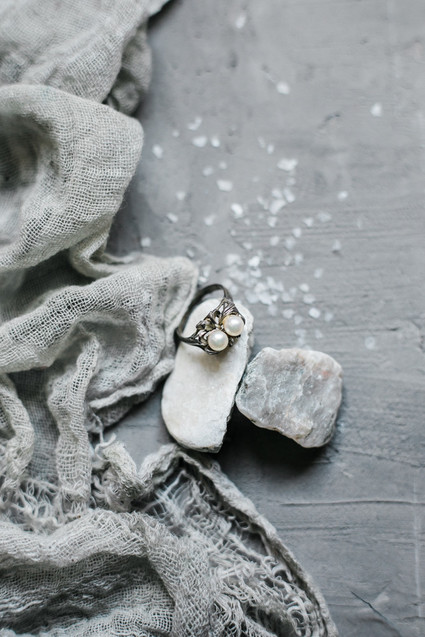 Pearl wedding ring Inspiration