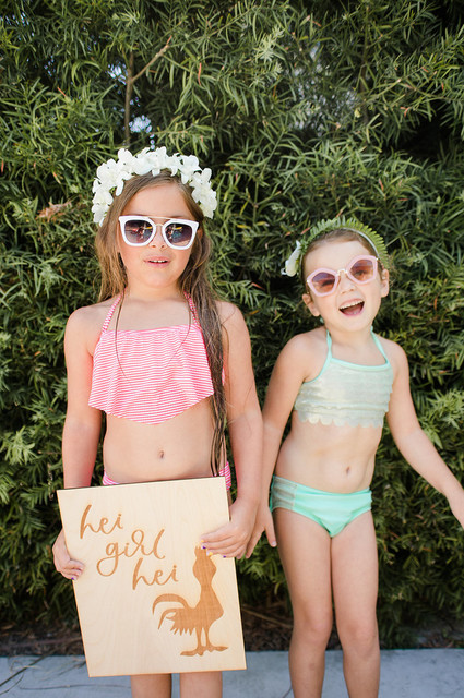 Modern Moana pool party from Beijos Events