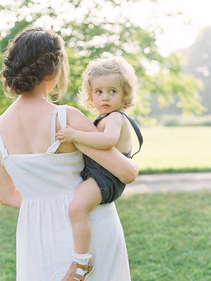 Family photos in the English Countryside by Jen Huang