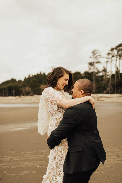 Tropical beach boho vow renewal in Olympic National Park
