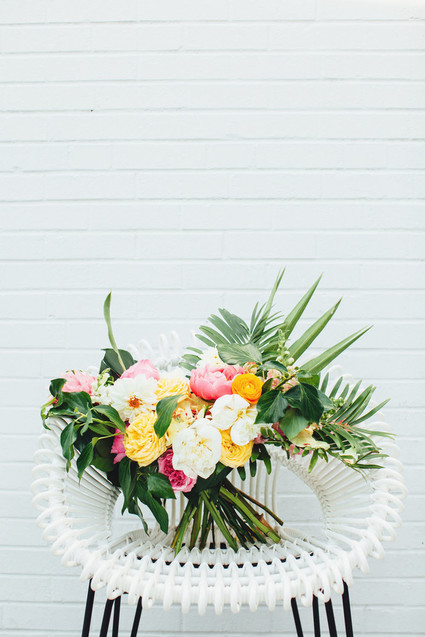 How to throw a super cute pool party bachelorette party