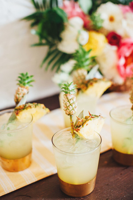 How to throw a super cute pool party bachelorette party