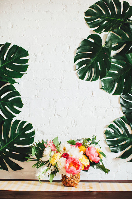 How to throw a super cute pool party bachelorette party Inspiration
