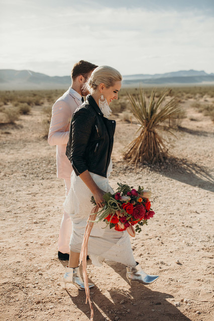 True Romance inspired Las Vegas elopement at Seven Magic Mountains