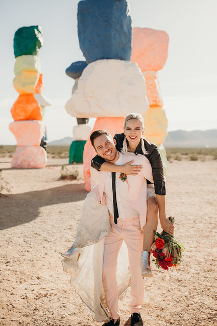 True Romance inspired Las Vegas elopement at Seven Magic Mountains Inspiration