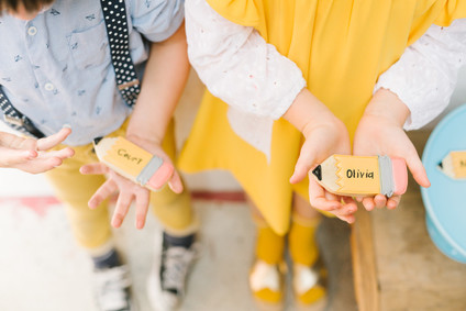 Modern back-to-school party from Beijos Events