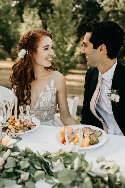 A stylish, thoughtful backyard wedding for $10K on 100 Layer Cake Inspiration