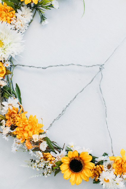 DIY peace sign wreath