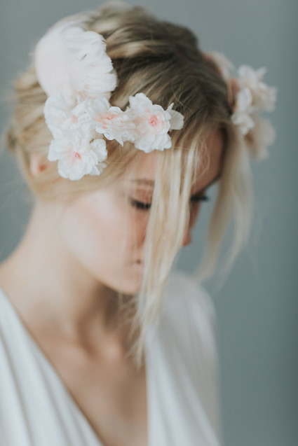 Ethereal modern bridal inspiration with tropical pink details