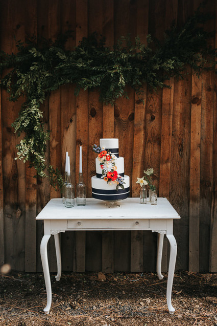 Intimate, rustic summer wedding ideas at The High Desert Museum in Bend, OR