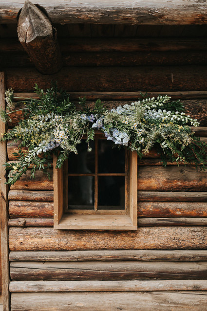 Intimate, rustic summer wedding ideas at The High Desert Museum in Bend, OR