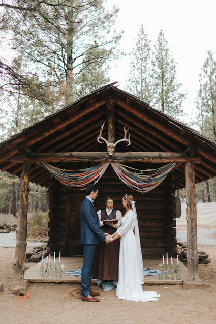 Intimate, rustic summer wedding ideas at The High Desert Museum in Bend, OR