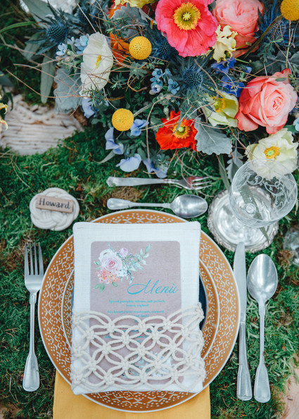 Whimsical woodland floral wedding inspiration with macrame details