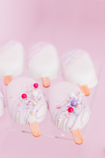 Modern Peppa Pig girl's birthday party