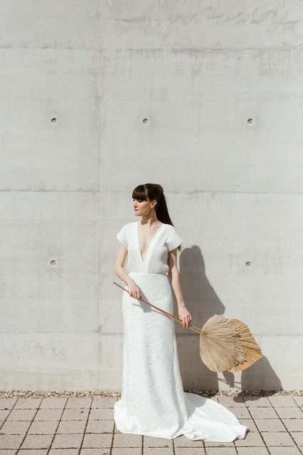 Modern french tropical wedding ideas with dried flowers
