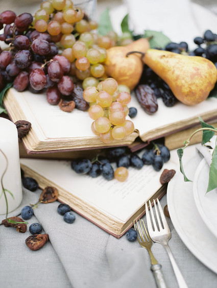 Elegant, fall Spanish inspired wedding at Mission San Jose in San Antonio Texas