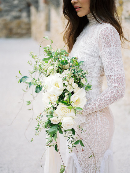 Elegant, fall Spanish inspired wedding at Mission San Jose in San Antonio Texas