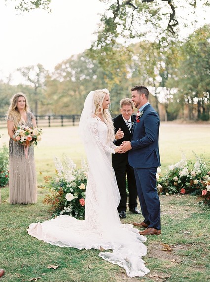 Gorgeous fine art fall wedding at the White Sparrow Barn in Dallas