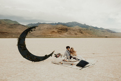Lunar picnic elopement in the Alvord Desert Inspiration