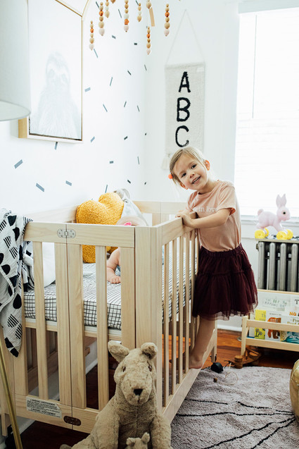 A teensy tiny modern nursery in 52 sq ft