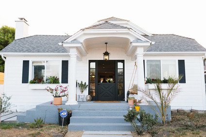 Modern farmhouse bungalow