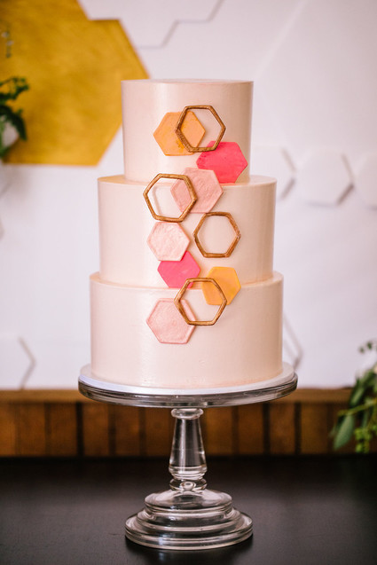 How to mix paper flowers with real flowers for the most beautiful bouquet