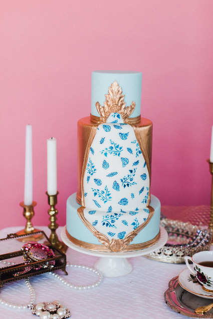 6 amazing female icon costumes for Halloween that you have to see