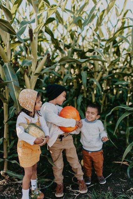 Fall family photos at Kruger Farms on Sauvie's Island