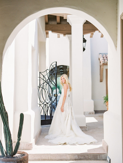 An all pink Palm Springs wedding (and venue!) with copper and pampas grass