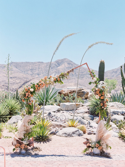 An all pink Palm Springs wedding (and venue!) with copper and pampas grass