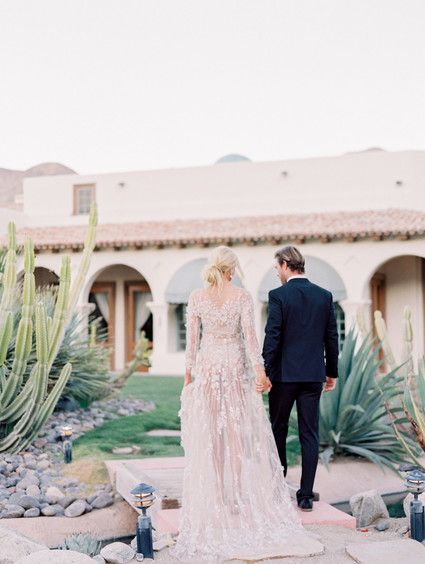 An all pink Palm Springs wedding (and venue!) with copper and pampas grass