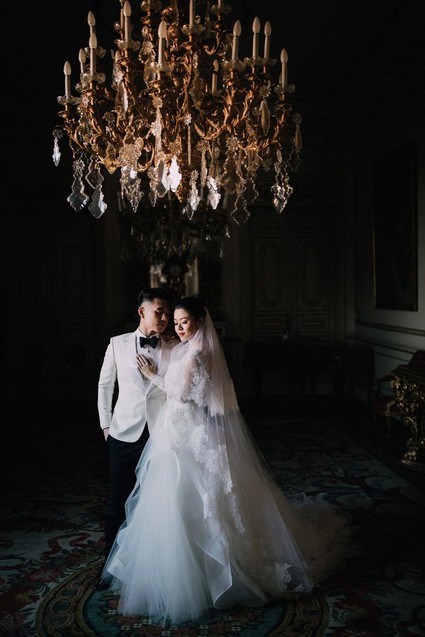 A moody dream garden wedding for a fashion forward couple at Palacio Villahermosa in Spain