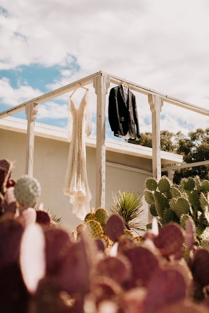 Ultra chic Joshua Tree wedding at Rimrock Ranch on 100 Layer Cake