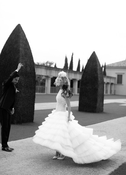 10 amazing Vogue-caliber wedding gowns Inspiration