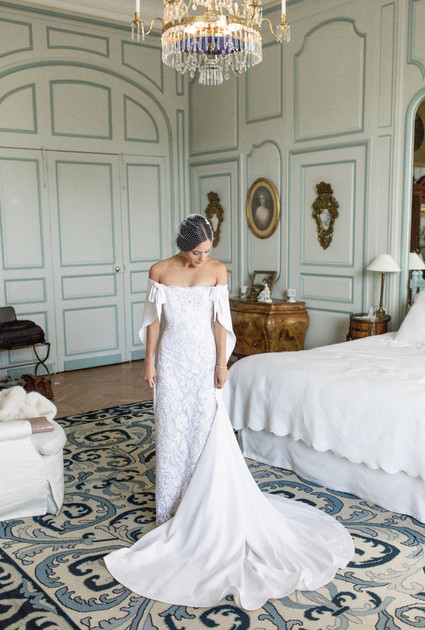 10 amazing Vogue-caliber wedding gowns
