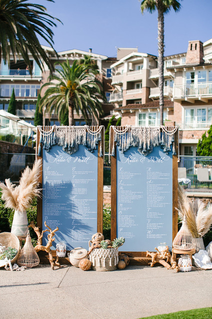 Modern macrame escort card display
