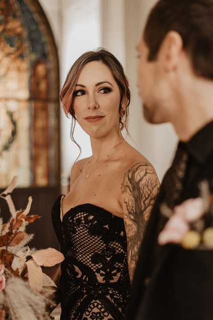 moody fall wedding inspiration with shades of coral and rust