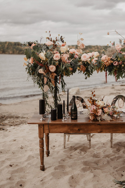 moody fall wedding inspiration with shades of coral and rust