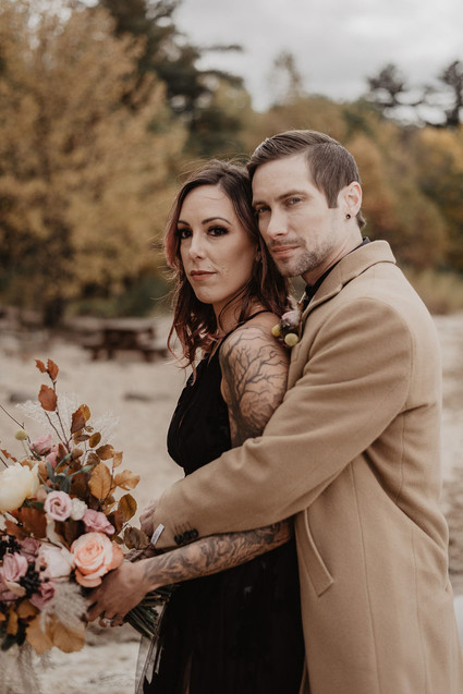 moody fall wedding inspiration with shades of coral and rust
