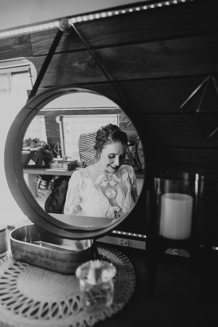 Rustic boho Kansas City barn wedding