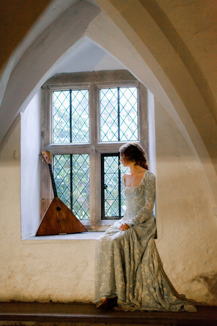 Ornate romantic British wedding editorial inspired by The Legend of Briar Rose