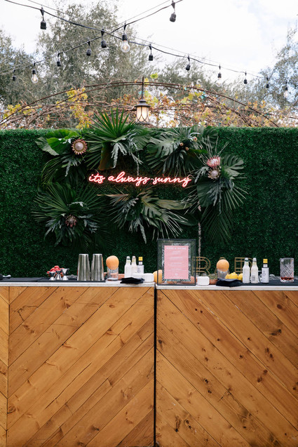 Modern blushy Palm Springs wedding at Colony 29 Inspiration