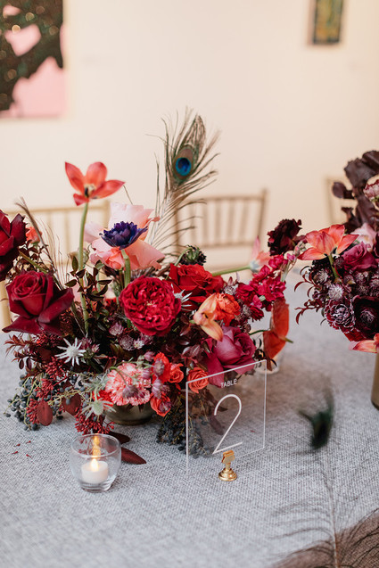 modern winter art gallery wedding in Philadelphia Inspiration
