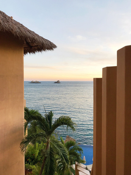 Girl's trip to Cala De Mar in Ixtapa, Mexico